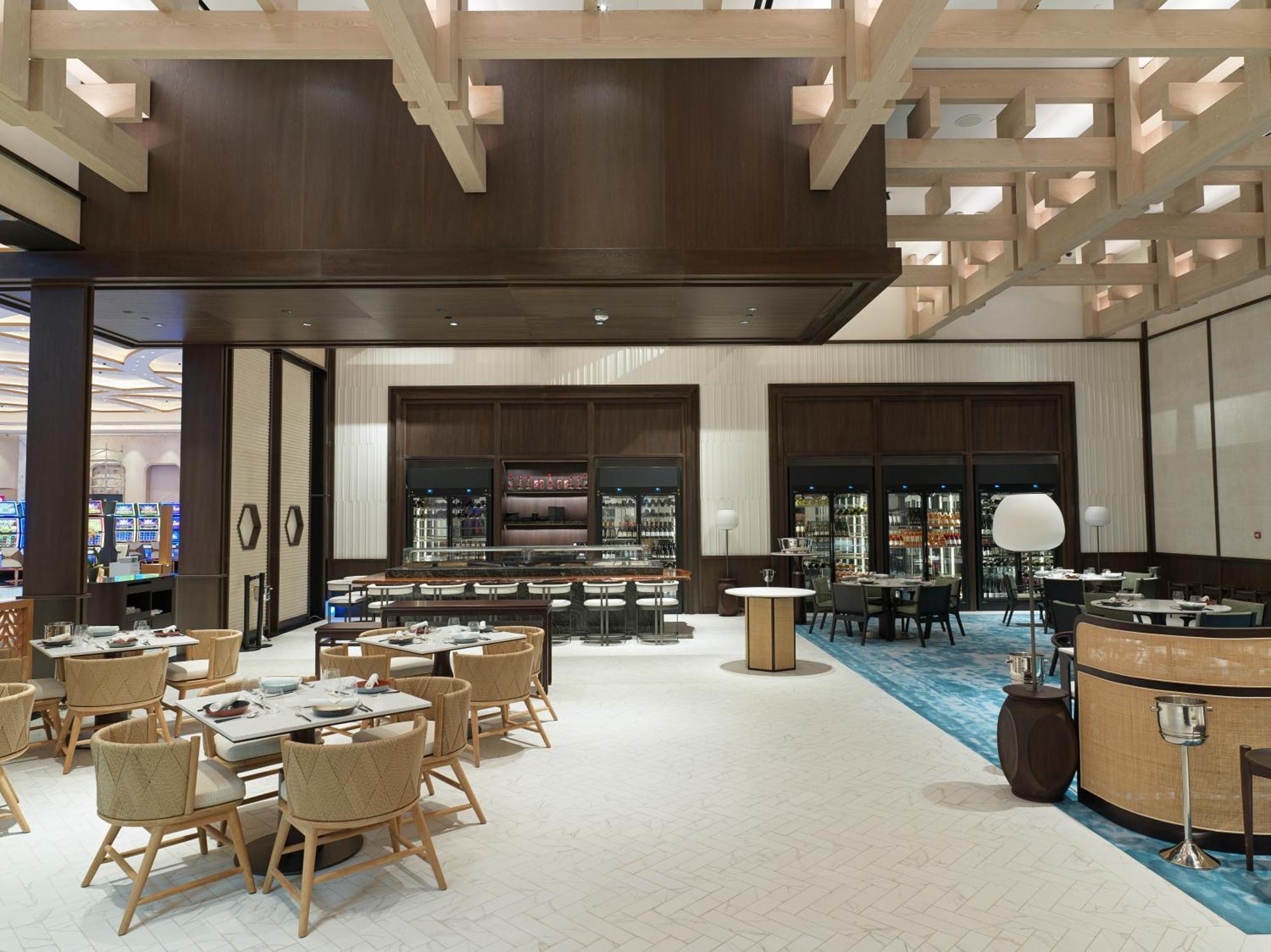 City Of Dreams Mediterranean - Integrated Resort, Casino & Entertainment Limassol Ngoại thất bức ảnh The interior of the lounge