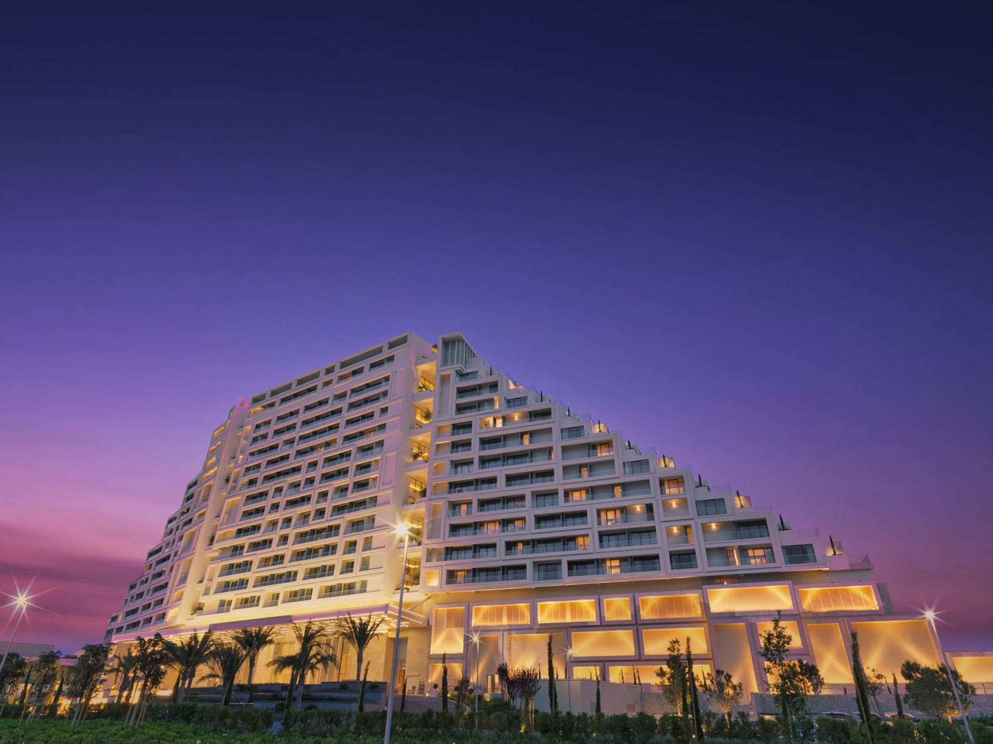 City Of Dreams Mediterranean - Integrated Resort, Casino & Entertainment Limassol Ngoại thất bức ảnh The Royal